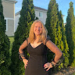 Meet your Posher, Abby